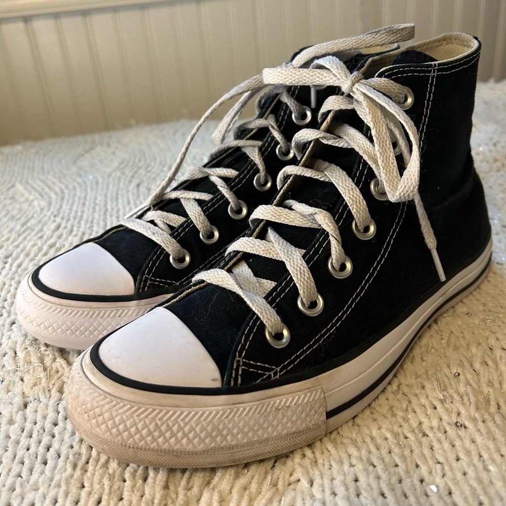 Black high top Converse